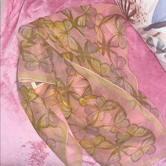 Verasheer Silk Vintage Sheer Pink Butterfly Print Scarf - Picture 2 of 5